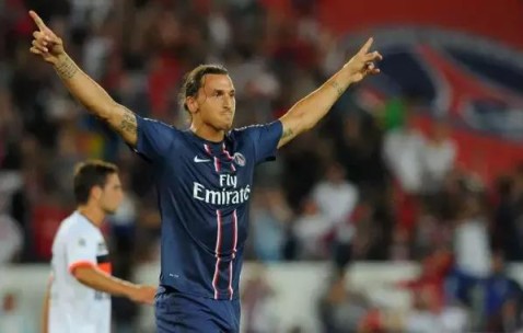 开云娱乐 -风云突变！皇家马德里窗口期更衣室发声；法甲版图或变；更衣室稳定；训练强度明显提升的简单介绍